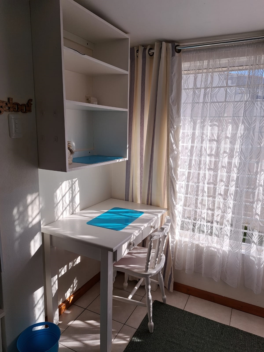 4 Bedroom Property for Sale in Summerstrand Eastern Cape